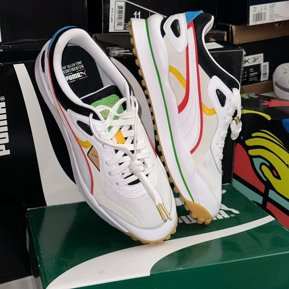 Puma “Street Rider WH” Men’s Size 11 US *New with og Box*  Style code 375820 01 - Picture 3 of 10